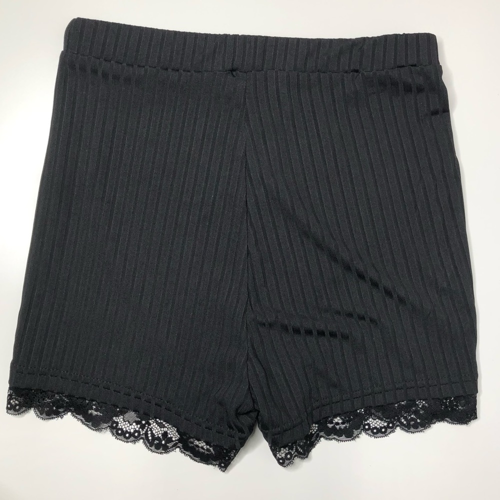 SHEIN Black Ribbed Lace Trim Biker Shorts XS